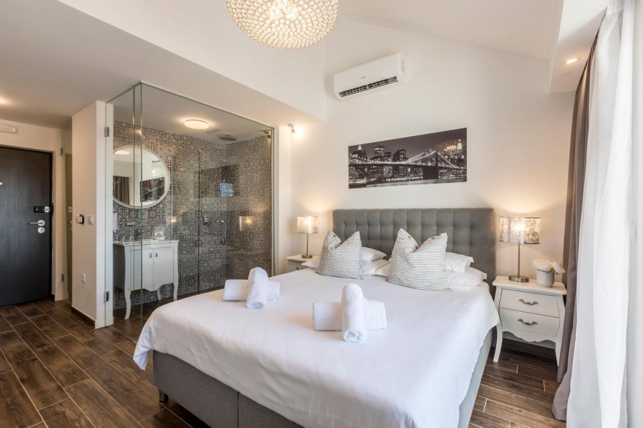 Hvar De Luxe Apartments 1 Hvar Town Bagian luar foto